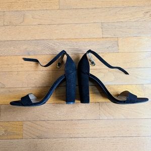 Strappy block heeled sandals in excellent condition